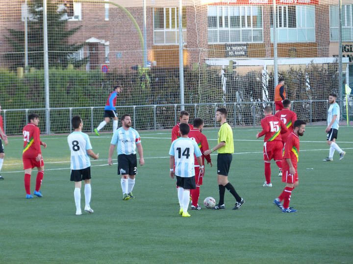 Meritorio punto del Yunquera frente a la Academia Albiceleste en el Jerónimo de la Morena