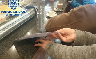 Detienen a un una banda criminal que robaba teléfonos móviles en bares y comercios de Guadalajara con la ténica de "la muleta"