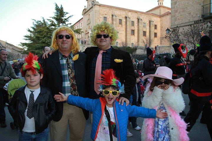 Una 'Plaga' de mantis religiosas, mejor disfraz 2017 en el carnaval de Sigüenza