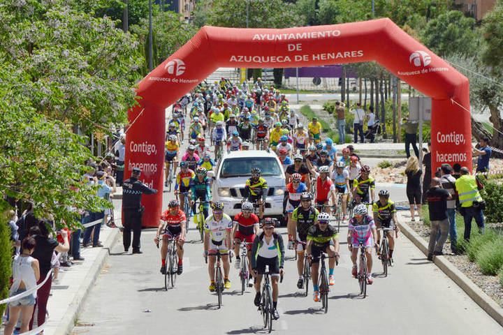 Azuqueca recuerda a José Luis Viejo con la Marcha Cicloturista y una plantación