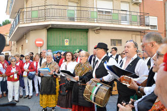 La Muestra de Rondas Tradicionales vuelve a llenar la Casa de la Cultura de Azuqueca