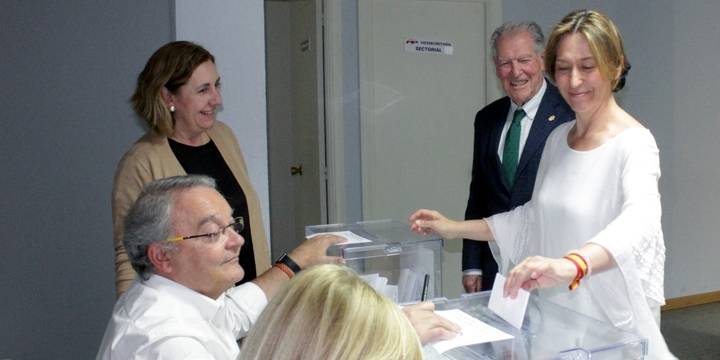 Ana Guarinos recibe el apoyo del 98,62% de los votos de los afiliados del PP