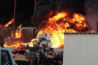 Multa de un millón de euros a la empresa gestora de la planta de residuos que ardió en Chiloeches