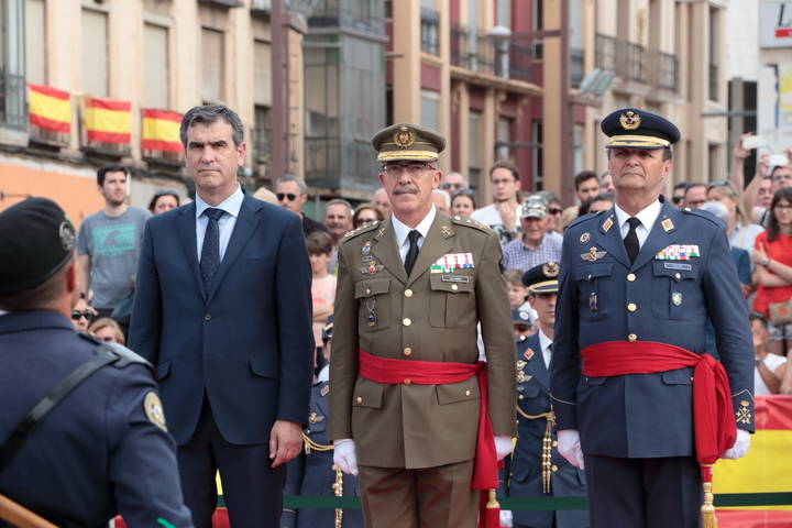 Guadalajara con su ayuntamiento a la cabeza preparada para el desfile del Día de las Fuerzas Armadas