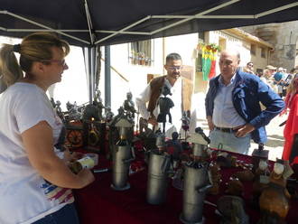 El presidente de la Diputación participa en la inauguración del 57º Festival Medieval de Hita
