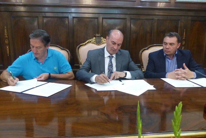 La Diputación de Guadalajara y Proyecto Hombre renuevan el convenio de colaboración