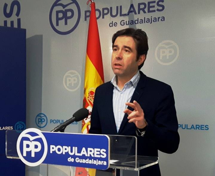 Robisco: “Page hace magia con las listas de espera para que parezcan lo que no son”