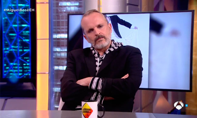 SEMANA Miguel Bosé sorprende a todos con una extraña voz