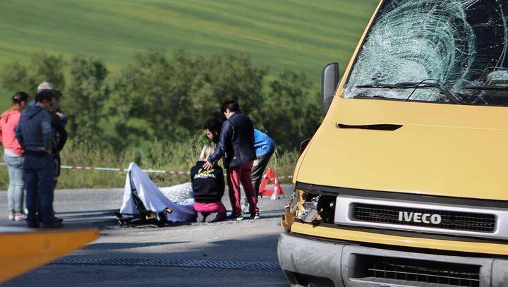 Muere el ciclista Scarponi al ser atropellado por una furgoneta mientras entrenaba