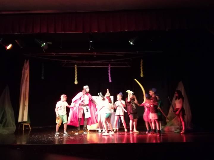 Cuentacuentos solidario en Alovera “para que José Ángel empiece a correr”