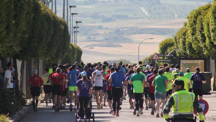 Cabanillas acogerá en septiembre un duatlón solidario de la Asociación Caminando