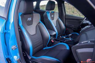 Detenido un menor por una denuncia en la Comisaria de Guadalajara por estafar en la venta de asientos de coche de alta gama