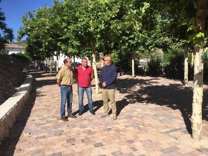 Diputación concluye tres proyectos de obra de renovación de redes y pavimentación en Valdeconcha, Centenera y Lupiana