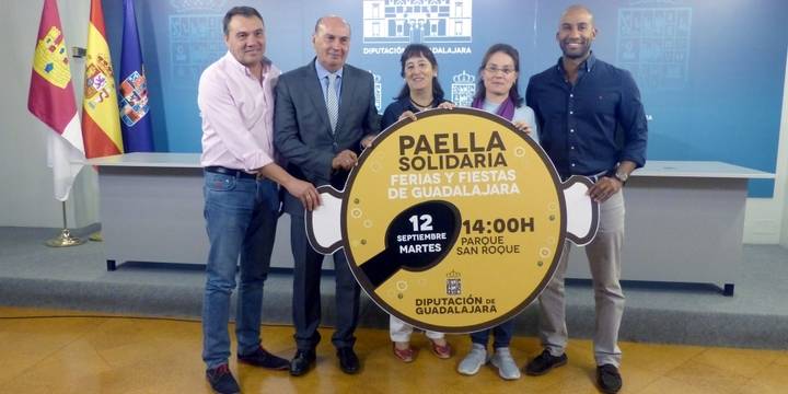 AFAUS Pro Salud Mental se llevará los beneficios de la Paella Solidaria de Ferias de este año