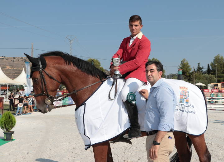 Más de 80 caballos inscritos en el Concurso Nacional de Saltos de Guadalajara