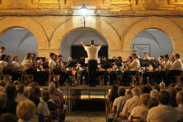 El concierto de verano de la Banda de Música de Pastrana preludia las fiestas de la Virgen de la Asunción