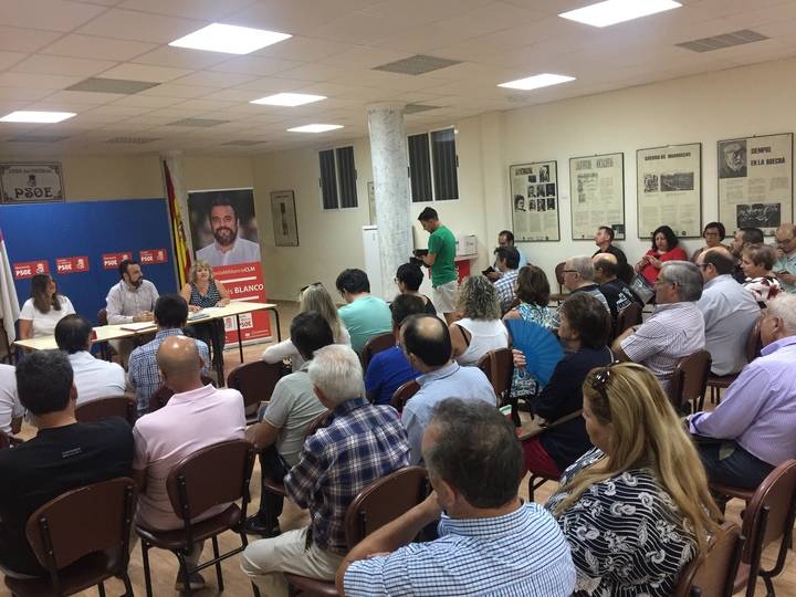 Blanco se compromete a visitar una agrupación socialista cada semana “para reforzar la base del partido en Castilla-La Mancha”
