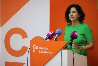 Orlena De Miguel (Cs): &#8220;Del Gobierno de PSOE-Podemos tan s&#243;lo conocemos el nombre de los que ocupar&#225;n los nuevos sillones. &#191;D&#243;nde est&#225; la hoja de ruta del nuevo equipo de Gobierno?&#8221;