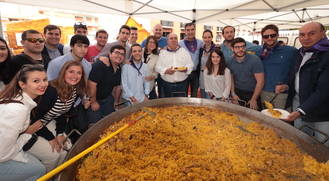 Tirado defiende en Guadalajara la unidad de España frente al vicepresidente podemita de Page, García Molina, abogando por un gobierno entre PSOE-Podemos-ERC y apoyando el referéndum ilegal