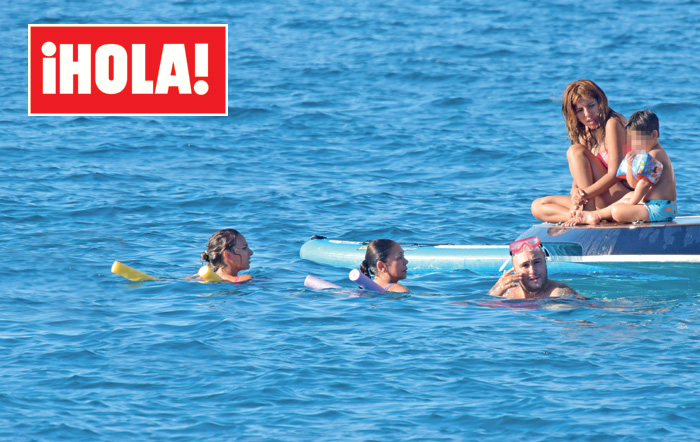 ¡HOLA! Isabel Pantoja, las imágenes de su verano en familia