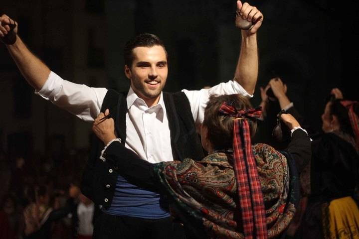 La ciudad de Sigüenza rinde homenaje a la Rondalla Seguntina