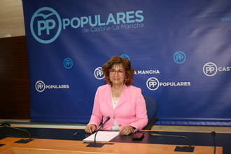 Riolobos: Page es el primer y único presidente socialista que mete a los comunistas de Podemos en el Gobierno