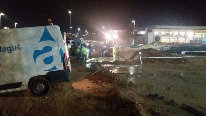 Guadalagua trabajó durante la noche para solucionar la incidencia en la Fuente de la Niña