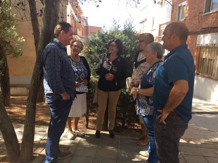 El Ayuntamiento de acerca a Colonia Sanz Vázquez para conocer las demandas vecinales