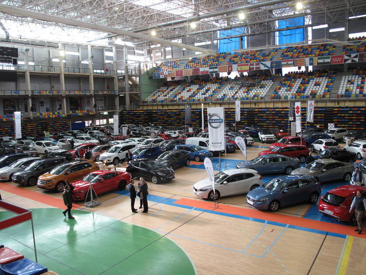 Un total de 123 personas compraron un nuevo coche en el X Salón de Automóvil de Guadalajara
