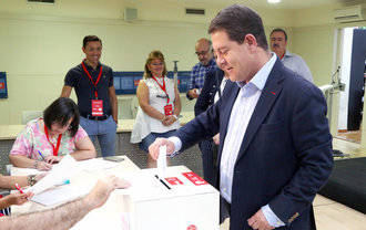 Más de 13.300 militantes eligen este sábado al secretario general del PSOE de Castilla-La Mancha