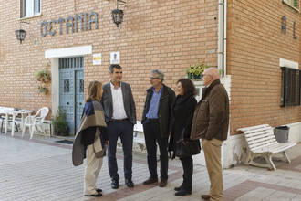 Román ratifica su apoyo a Cáritas en la gestión del albergue Betania