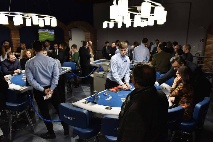 El Área 103 se convierte también en casino