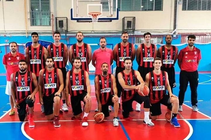 El Isover Basket Azuqueca sufre su primera derrota de la temporada