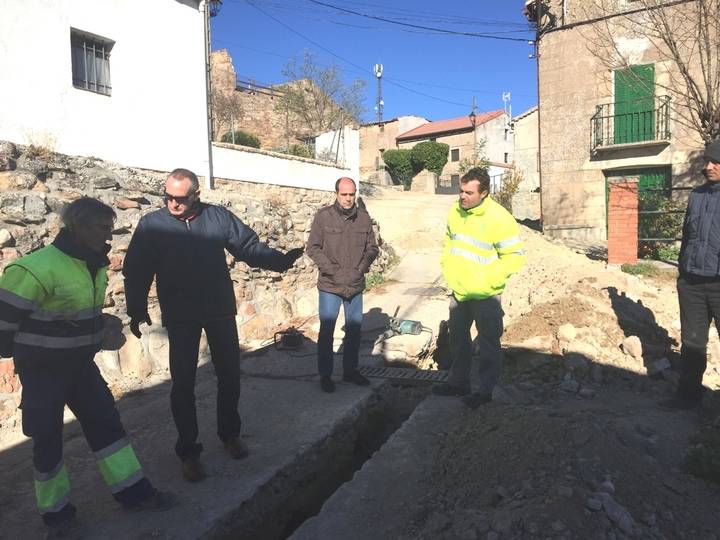 Diputación lleva a cabo obras hidráulicas y de pavimentación en Anguita y sus pedanías