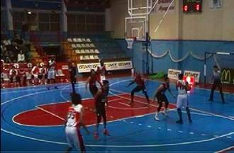 El derbi se quedó en casa del Isover Basket Azuqueca que es más líder