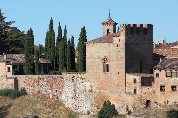 Ampliada en 10 años la cesión de uso de la Iglesia de Santiago de Sigüenza para que llegue el 1,5% Cultural