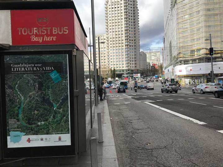 La Diputación promociona el Geoparque de Molina-Alto Tajo en las calles e intercambiadores de Madrid