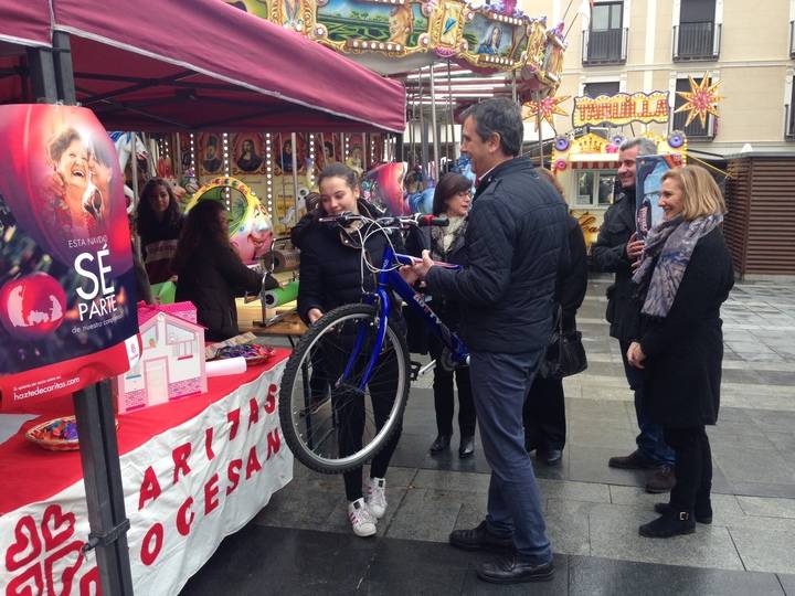El Ayuntamiento participa en la iniciativa “Calle Mayor Solidaria”