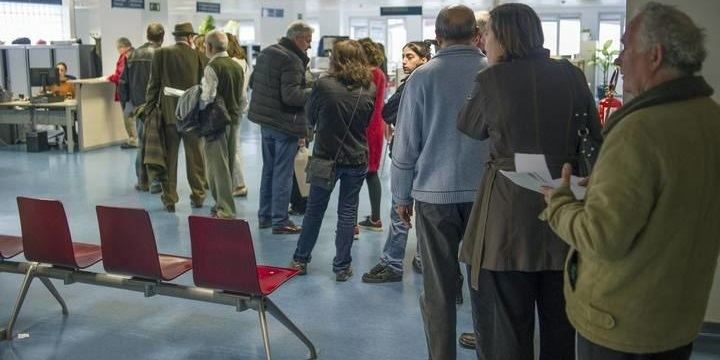 La fórmula Page y Podemos le sienta mal a la región: Castilla-La Mancha suma 8.000 parados más en enero, el 2º mayor incremento del país