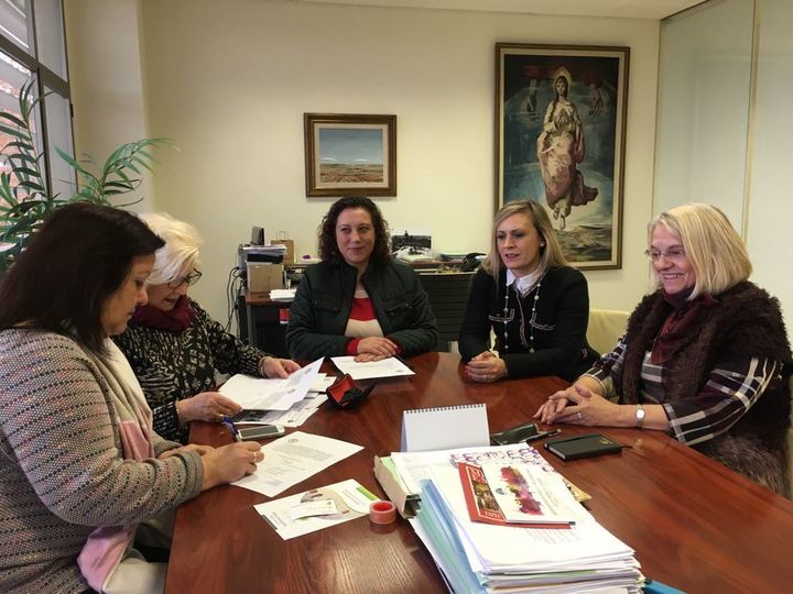 Lleno total en el teatro solidario del Moderno con la representación de ‘Las Troyanas’