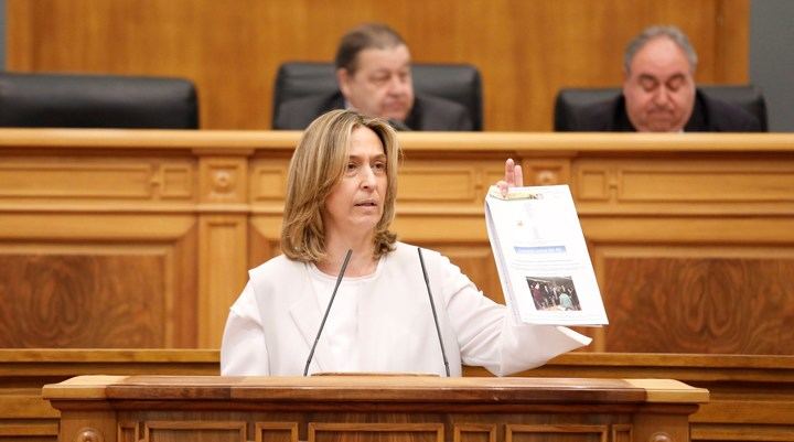 Guarinos reclama a Page la gratuidad del parking del Hospital de Guadalajara y su apertura inmediata