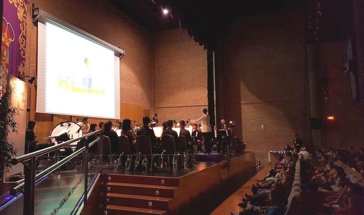 Cerca de 900 escolares en la cuarta edición de los conciertos pedagógicos de la Banda de Música de la Diputación