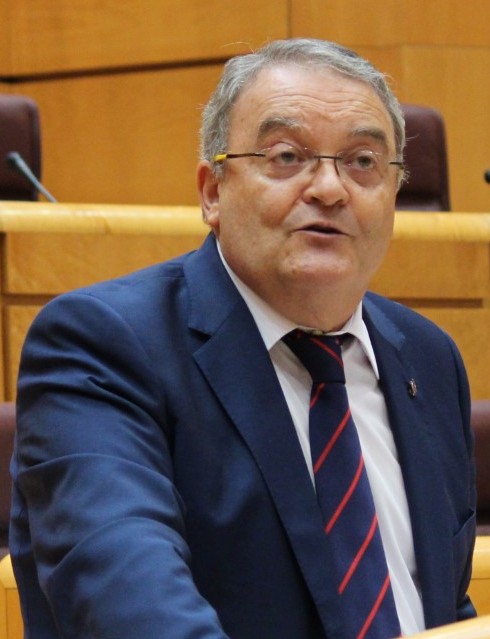 Artículo de Opinión : La Deuda de Castilla La Mancha es ROJA, roja socialista de Page