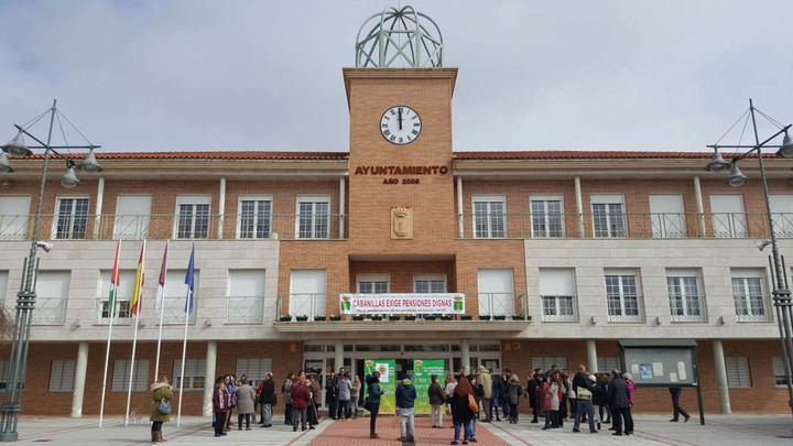 Treinta personas participan en el acto institucional del Día de la Mujer en Cabanillas