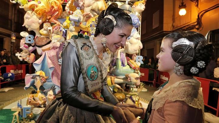 Valencia se prepara para vivir un intenso y largo fin de semana de Fallas 2018