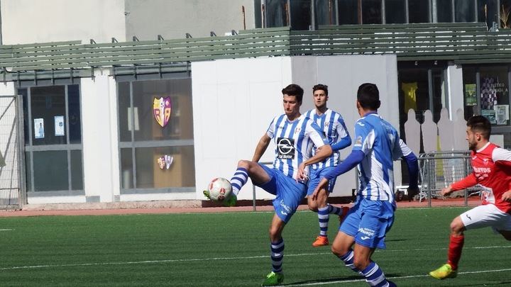 El Hogar Alcarreño Acai Motor lo intentó con más corazón que cabeza pero al final hubo un reparto de puntos