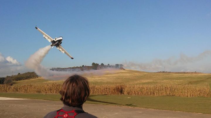 Este fin de semana, los mejores pilotos y aviones de aeromodelismo de España se dan cita en Guadalajara
