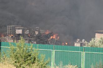 La zona del incendio de Chiloeches sigue sin descontaminarse y con toneladas de residuos peligrosos sin control