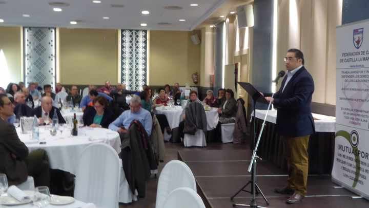 La Federación de Caza de CLM premia a Manuel Aranda Castro con el Quijote Cazador