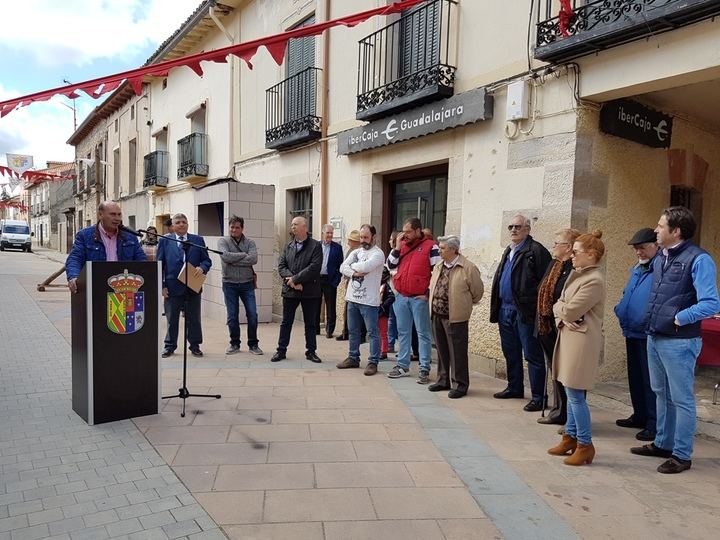 El presidente de la Diputación asiste a la inauguración del XX Mercado Medieval de Tamajón
